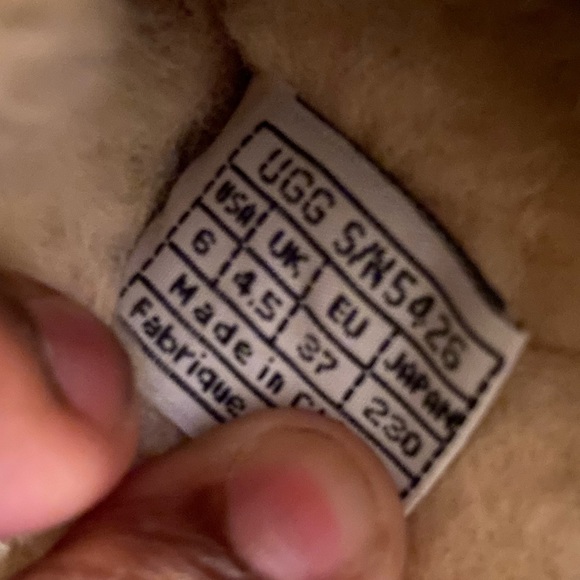 UGG Clogs Australia Kalie Clogs. Sheepskin lining. Size 6 - Picture 7 of 7